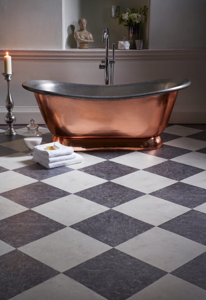 Karndean LVT   LM15 Otono LM16 Fiore Bathroom P1
